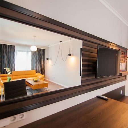 Business Class Apartment Cluj-Napoca Eksteriør billede