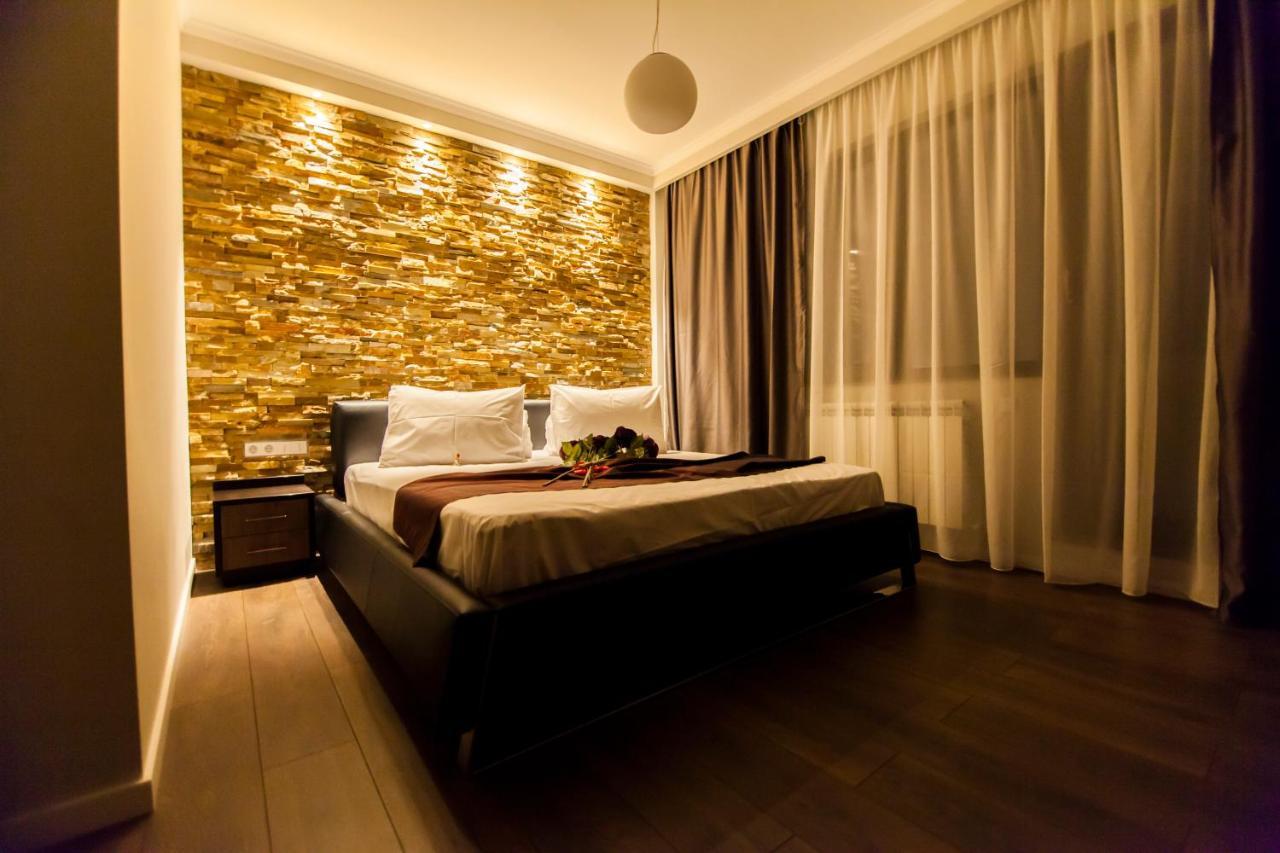 Business Class Apartment Cluj-Napoca Eksteriør billede