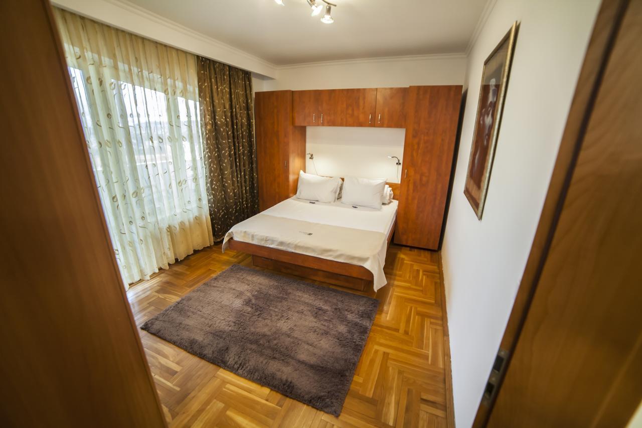 Business Class Apartment Cluj-Napoca Eksteriør billede
